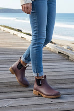 Load image into Gallery viewer, Cooma Boot -  Choc