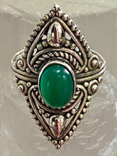 Load image into Gallery viewer, Green Onyx Filigree Oval Sterling Silver Ring