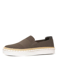 Load image into Gallery viewer, Queen Slip on Sneakers - Khaki Knitp