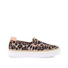 Load image into Gallery viewer, Queen Slip on Sneakers - Nude Leopard Knit