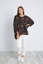 Load image into Gallery viewer, Oversized Paisley Print Top